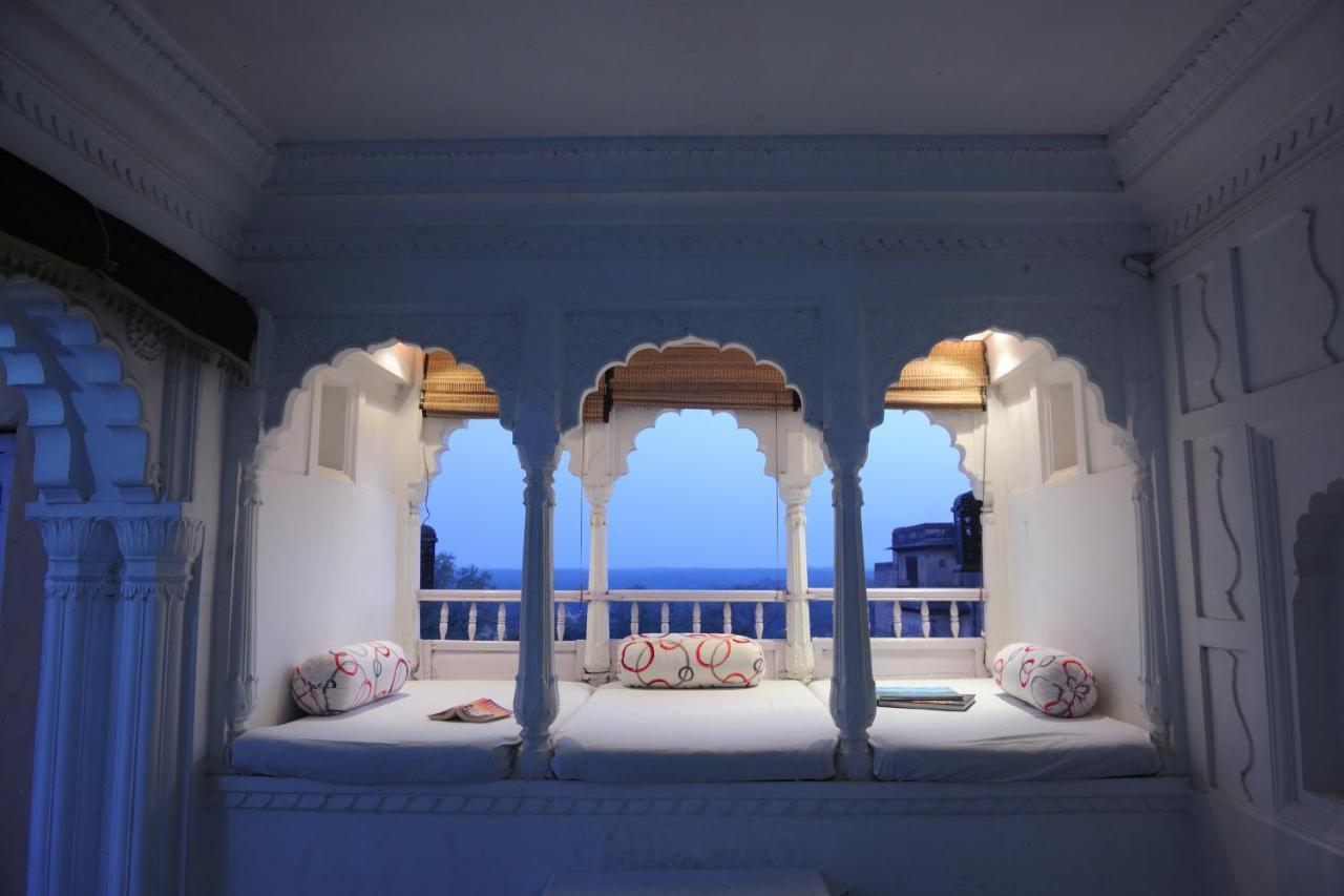Hotel Mpt Sheesh Mahal, Orchha Exteriér fotografie